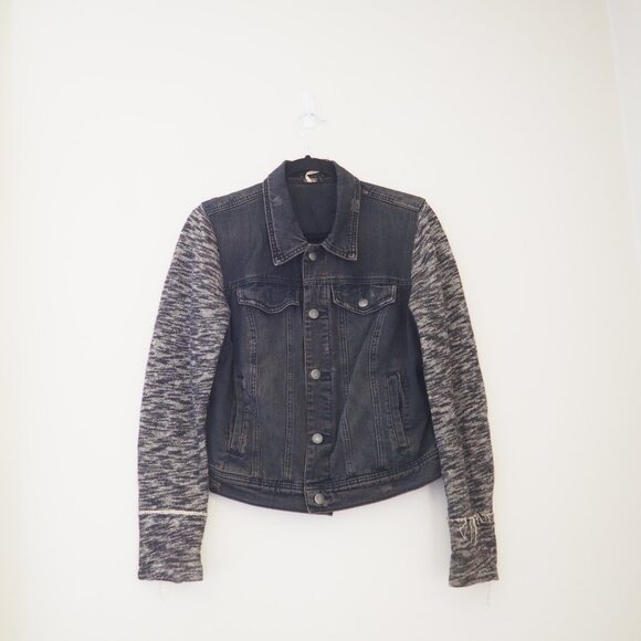 * Free People Black Denim Sweater Jacket sz M - Picture 2 of 5